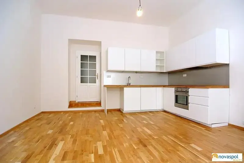 2+kk, Heřmanova, Praha 7 - Holešovice