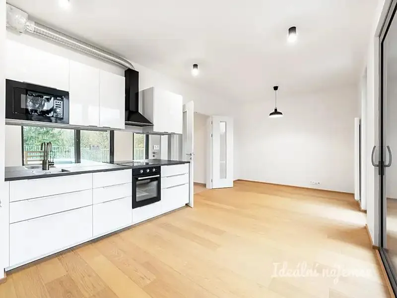 2+kk, Akáciová, Praha 5 - Motol
