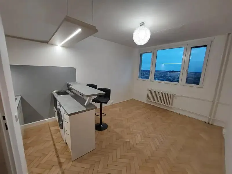 1+kk, Halasovo náměstí, Brno-město, Jihomoravský kraj