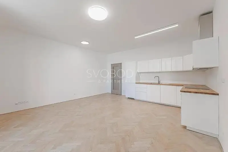4+kk, Mánesova, Hradec Králové, Královéhradecký kraj