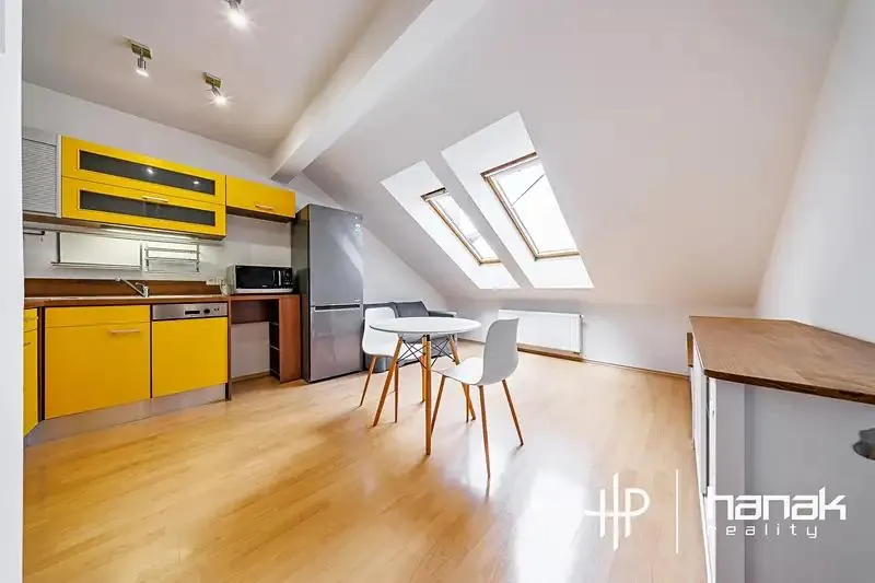 3+kk, Uhelná, Olomouc, Olomoucký kraj