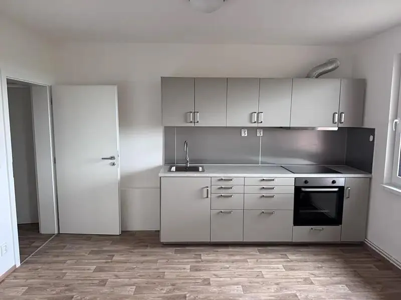 1+kk, Vestecká, Nehvizdy, Praha-východ, Středočeský kraj