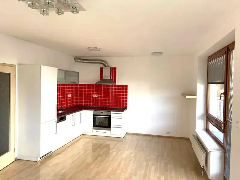 2+kk, Bratislavská, Praha 10 - Hostivař