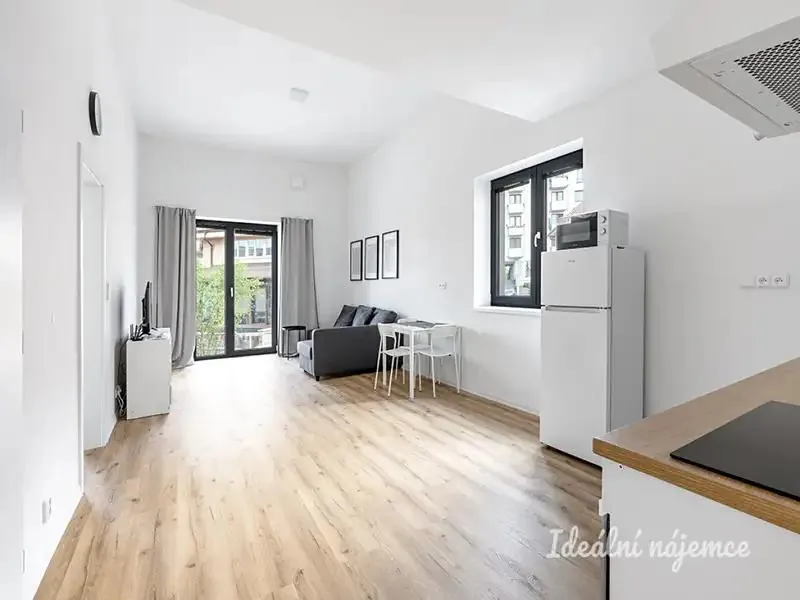 2+kk, Za černým mostem, Praha 9 - Hloubětín