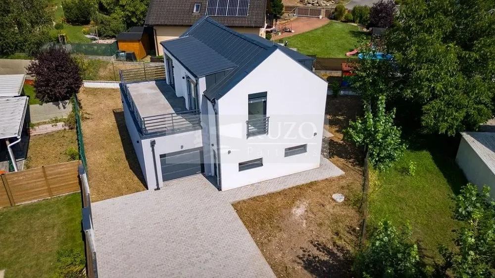 4+kk, Láskov, Mladá Boleslav, Středočeský kraj