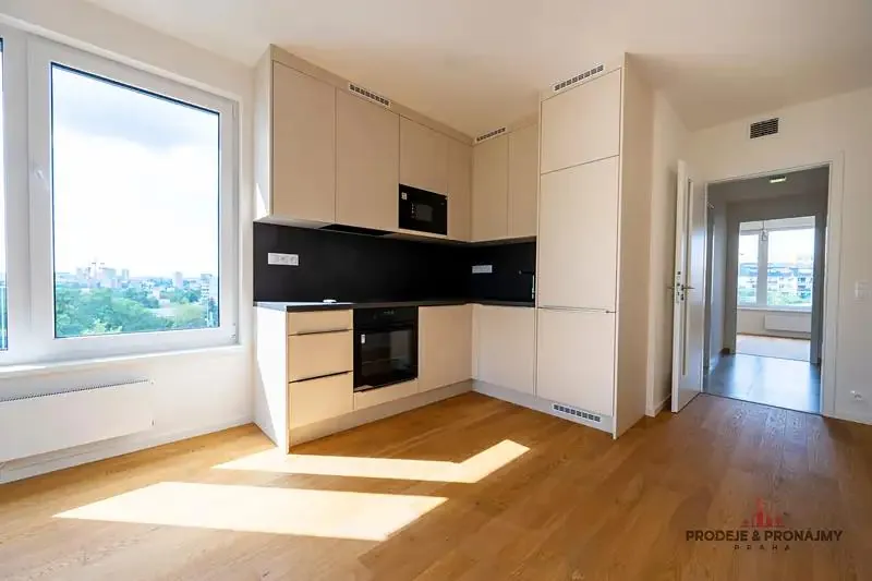 2+kk, Veselovského, Praha 4 - Chodov