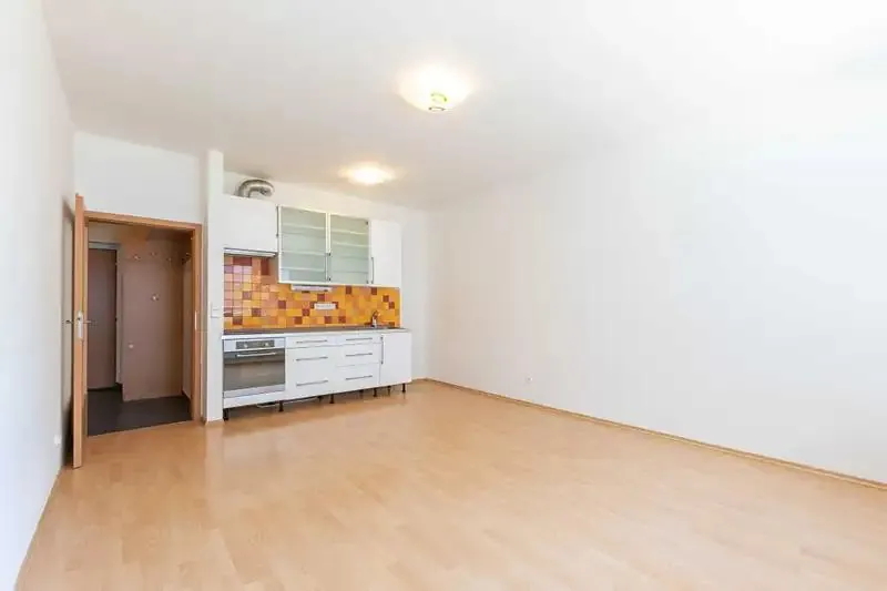2+kk, Kudrnova, Praha 5 - Motol