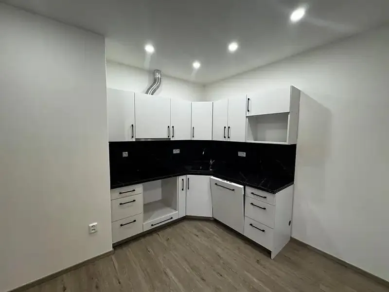 2+kk, Pode Dvorem, Plaňany, Kolín, Středočeský kraj