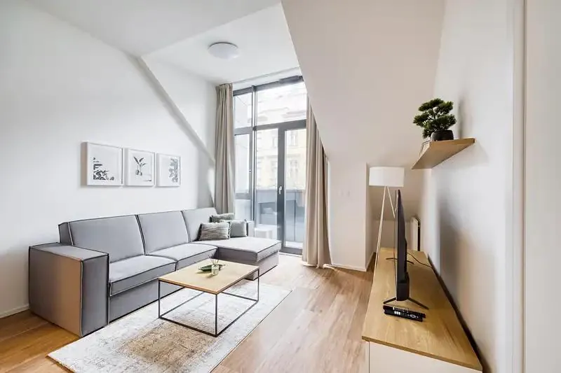 3+kk, Pernerova, Praha 3 - Žižkov