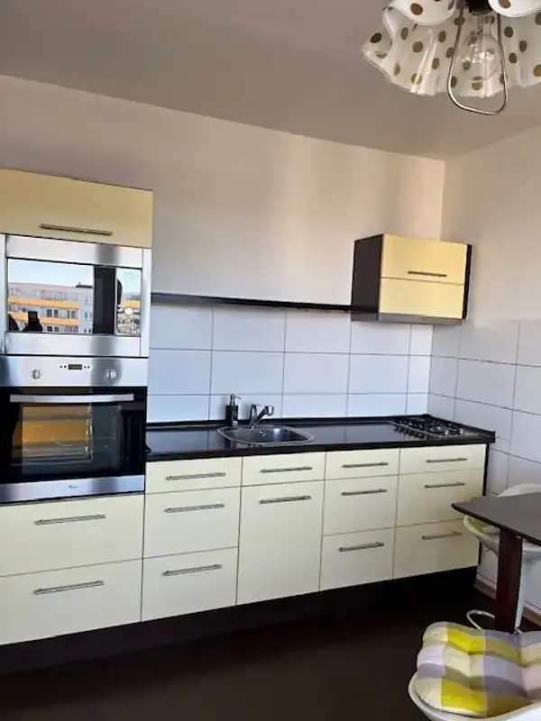 2+1, třída Edvarda Beneše, Hradec Králové, Královéhradecký kraj