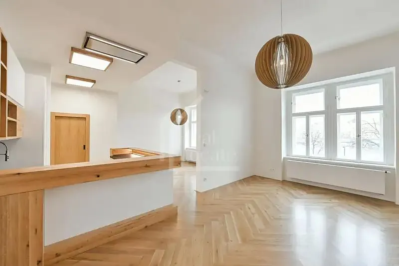 3+kk, Janáčkovo nábřeží, Praha 5 - Smíchov