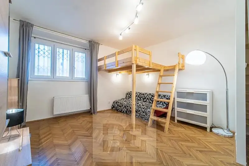 1+1, Podolská, Praha 4 - Braník