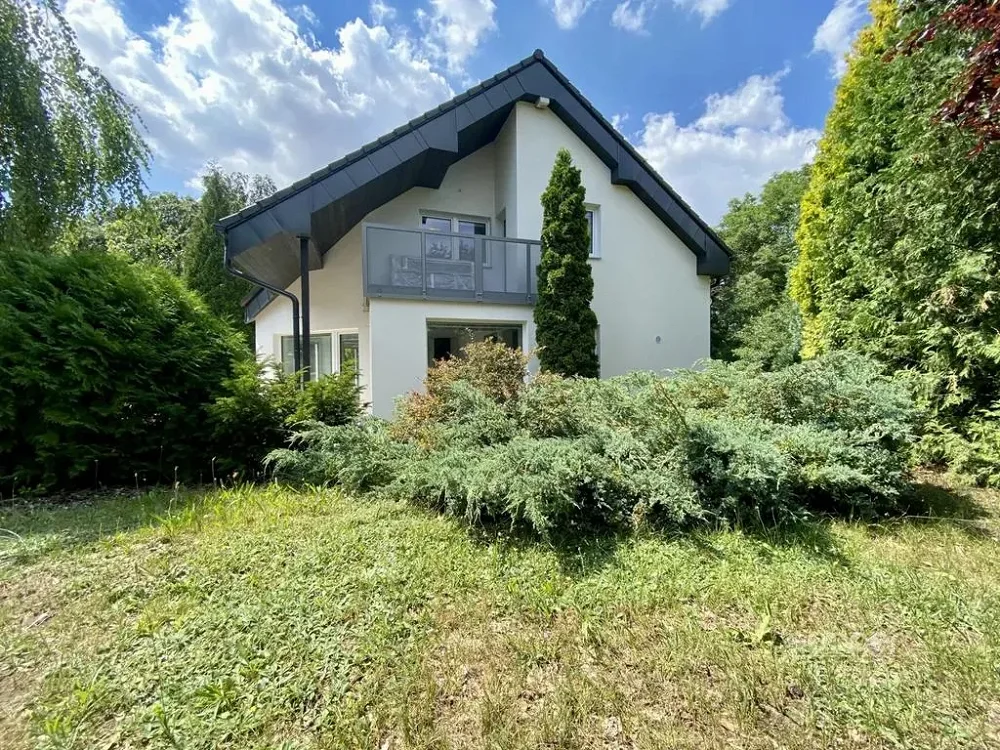 4+kk, Borová, Bradlec, Mladá Boleslav, Středočeský kraj