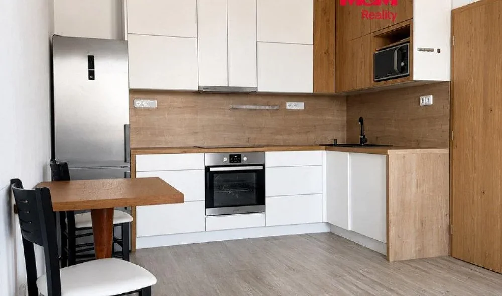 2+kk, Nádražní I, Velká Bystřice, Olomouc, Olomoucký kraj