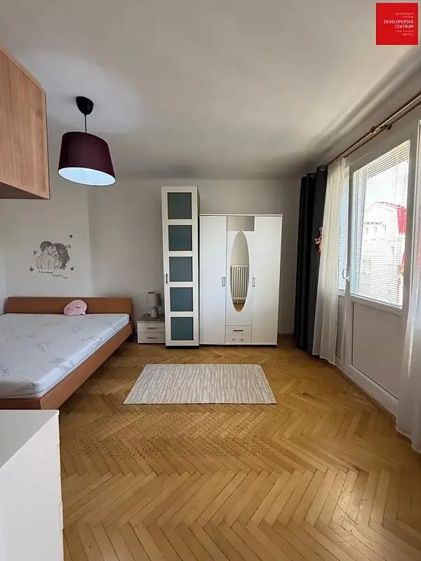 1+1, Hlavní třída, Mariánské Lázně, Cheb, Karlovarský kraj