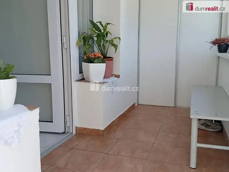 Pokoj, Hlavní, Bořanovice, Praha-východ, Středočeský kraj