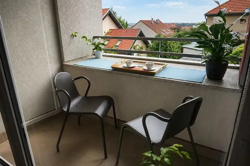 2+kk, Nad šestikopy, Praha 9 - Prosek