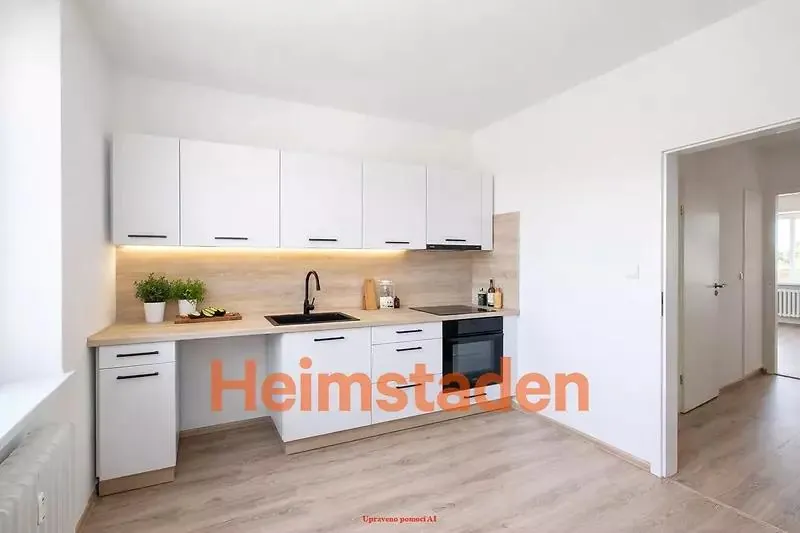 2+1, Hlavní třída, Havířov, Karviná, Moravskoslezský kraj