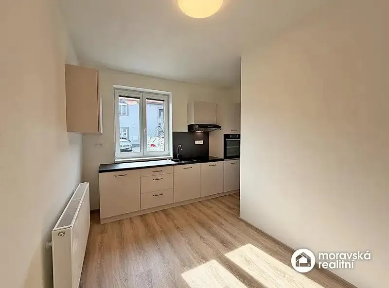 2+1, Vémyslice, Znojmo, Jihomoravský kraj