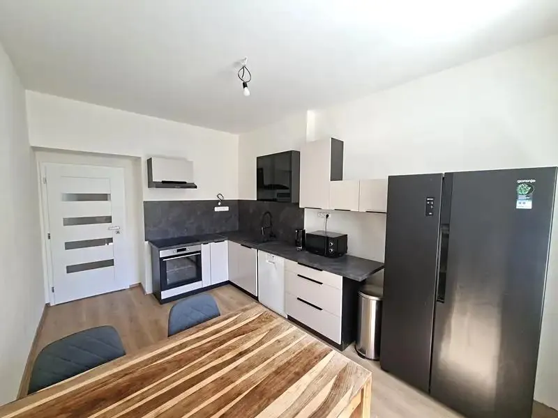 3+1, Vinohradská, Praha 1 - Vinohrady