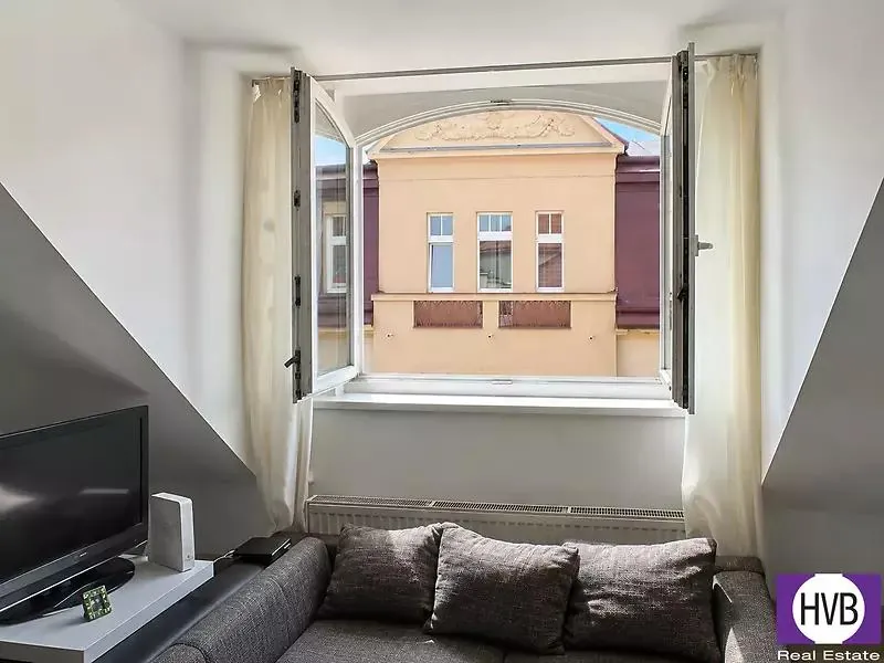 2+kk, Sochařská, Praha 7 - Bubeneč