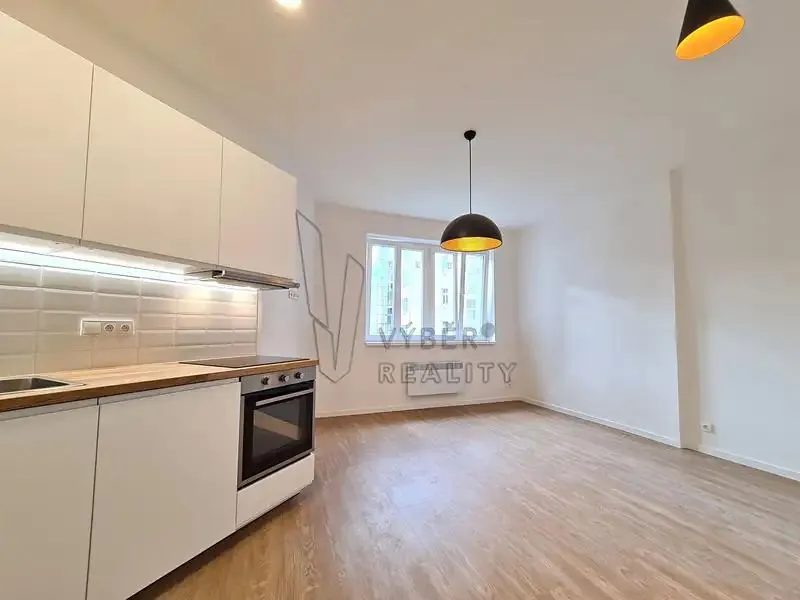1+kk, Byty Holandská (Praha 10 - Vršovice)