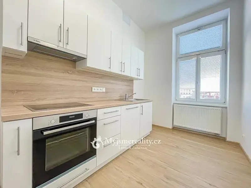 1+1, Mariánské náměstí, Znojmo, Jihomoravský kraj