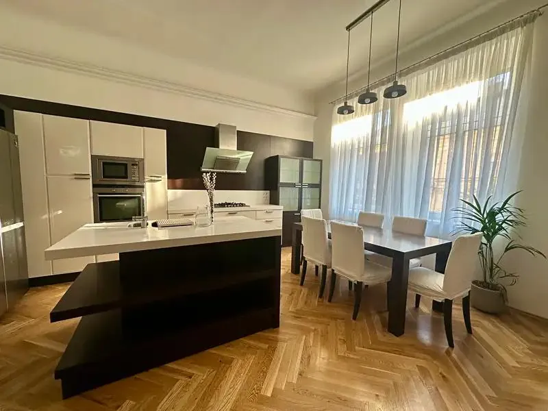 5+kk, Třebízského, Praha 2 - Vinohrady