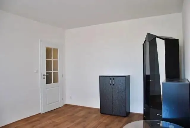 1+kk, Všehlušická, Slaný, Kladno, Středočeský kraj