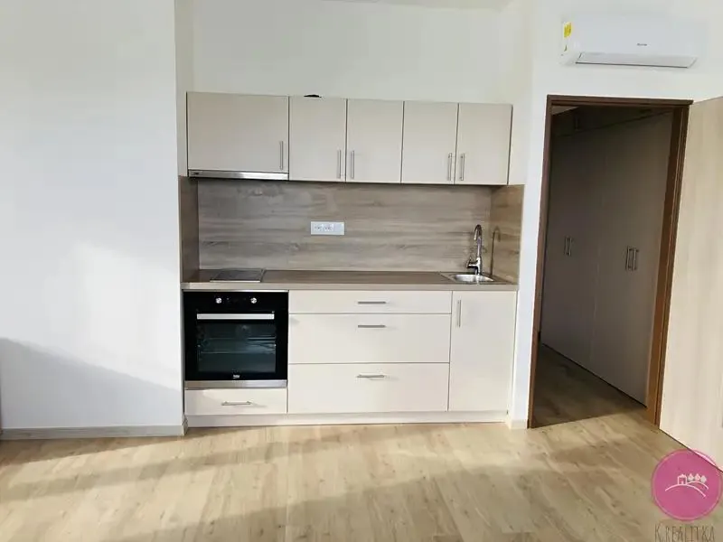 1+kk, Týnecká, Olomouc, Olomoucký kraj