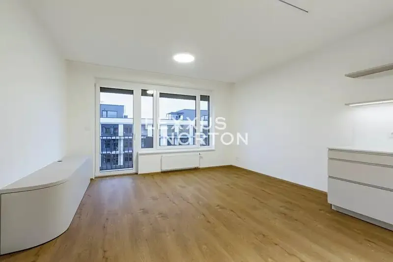 2+kk, Stejnosměrná, Praha 9 - Vysočany