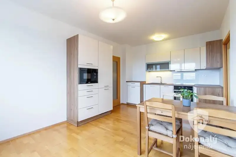 2+kk, Na výspě, Praha 4 - Hodkovičky