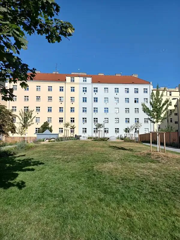 2+1, Ortenovo náměstí, Praha 7 - Holešovice