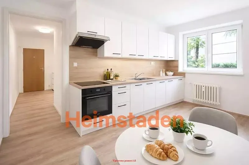 2+1, Na Nábřeží, Havířov, Karviná, Moravskoslezský kraj