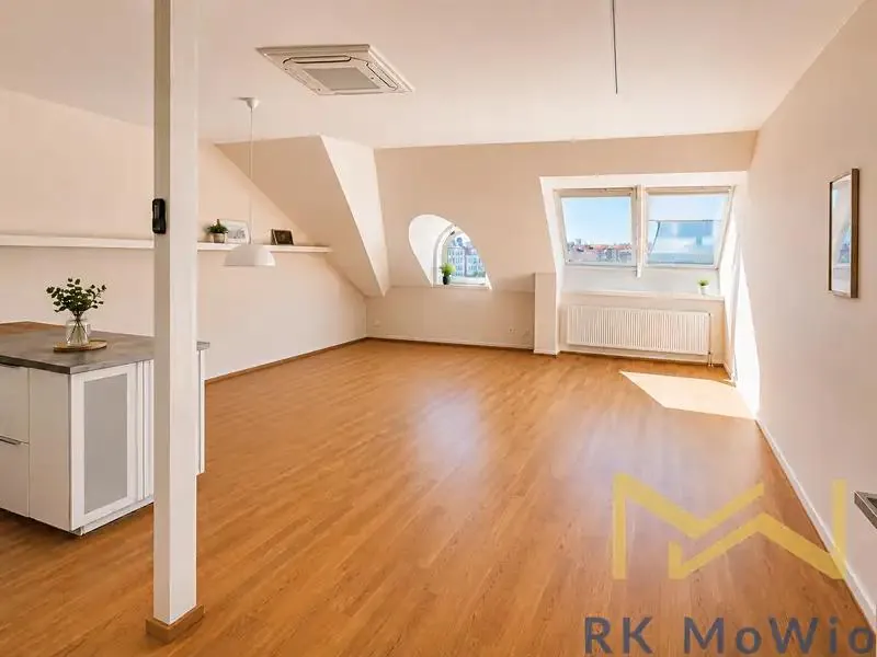 4+kk, náměstí Jiřího z Poděbrad, Praha 2 - Vinohrady