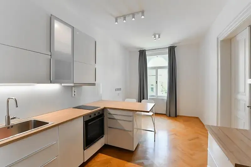 2+kk, Na Kozačce, Praha 2 - Vinohrady