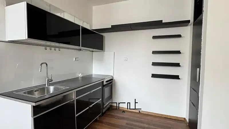 1+kk, 30. dubna, Ostrava-město, Moravskoslezský kraj