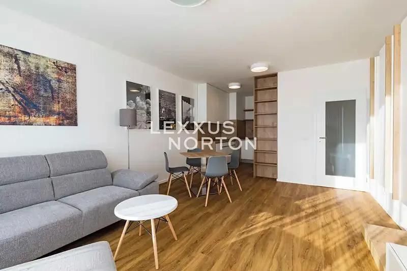 2+kk, Nekvasilova, Praha 8 - Karlín