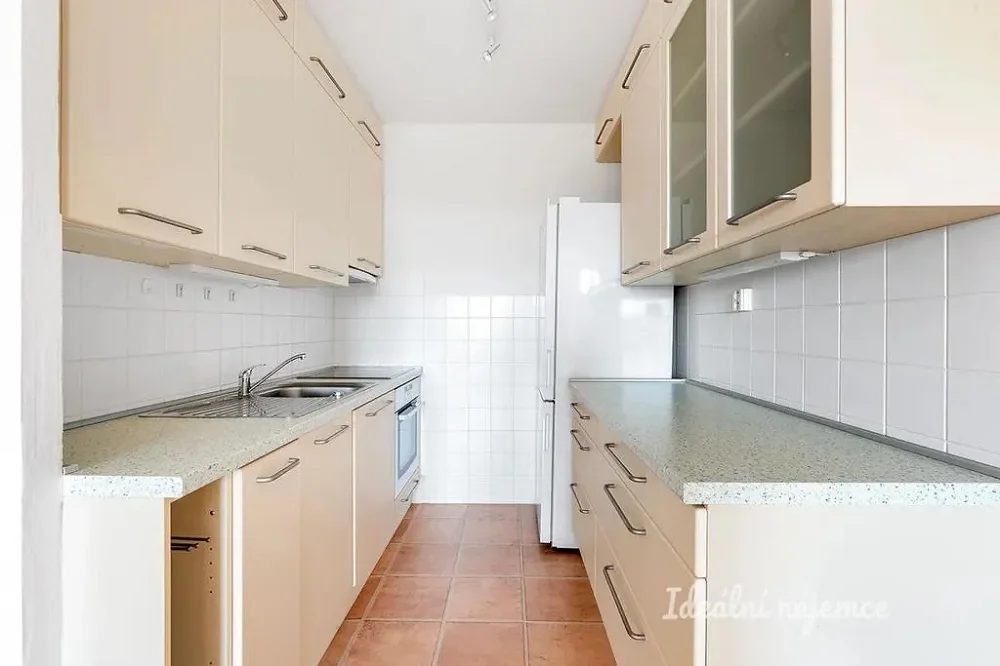 2+kk, Volutová, Praha 5 - Stodůlky