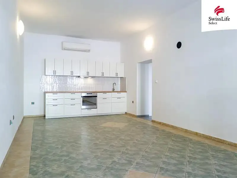2+kk, Češov, Jičín, Královéhradecký kraj