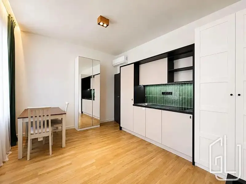 1+kk, Ondříčkova, Praha 3 - Žižkov