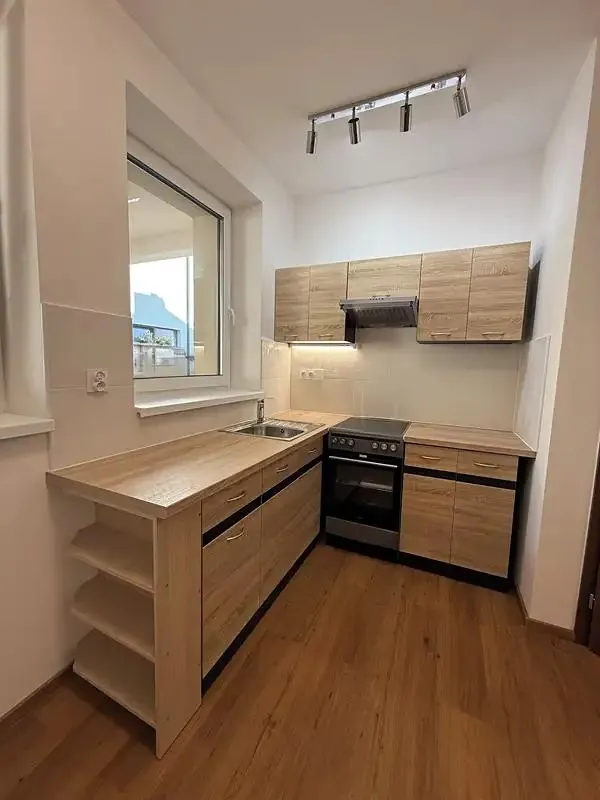 3+kk, Stadická, Praha 10 - Horní Měcholupy